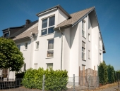 Kerpen, Erftstraße - 3 Familienhaus, 92-140 qm